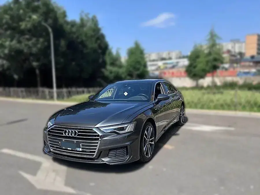 2021 Audi A6L 2.0T 190HP L4 7DCT