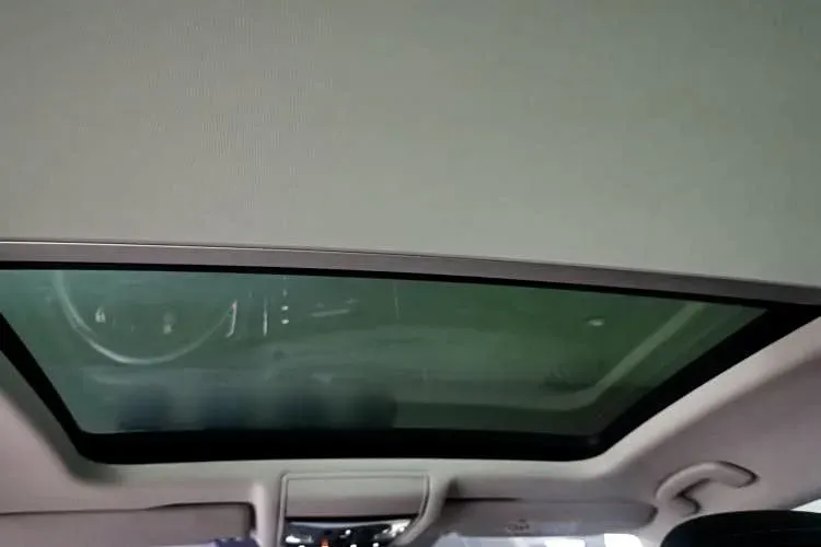 2022 Volkswagen Passat 2.0T 186HP L4 7DCT,autocango,china used car exporter,china ev exporter,chinese used car exporter,chinese used ev exporter