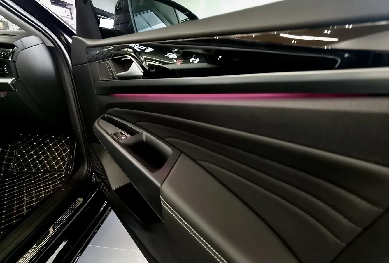 2022 Volkswagen Passat 2.0T 186HP L4 7DCT,autocango,china used car exporter,china ev exporter,chinese used car exporter,chinese used ev exporter