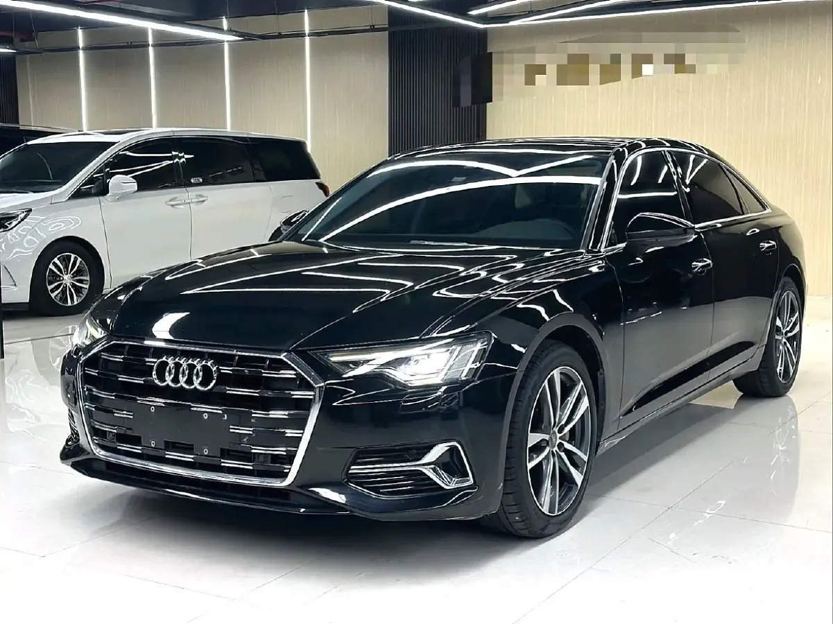 2021 Audi A6L 2.0T 190HP L4 7DCT