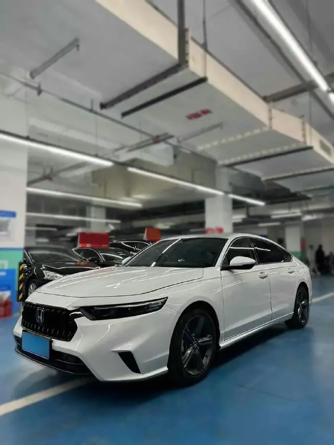 2024 Honda Inspire 1.5T 192HP L4 CVT