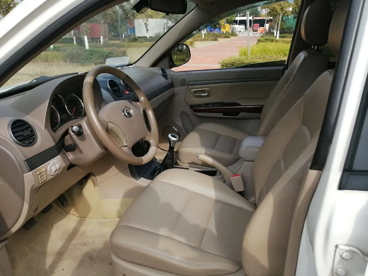 2012 Haval H3 2.0L 122HP L4 5MT,autocango,china used car exporter,china ev exporter,chinese used car exporter,chinese used ev exporter