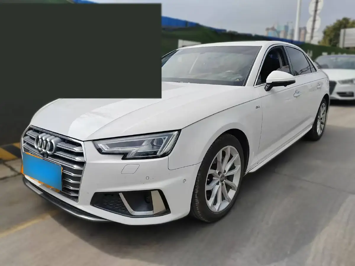 2019 Audi A4L 2.0T 190HP L4 7DCT