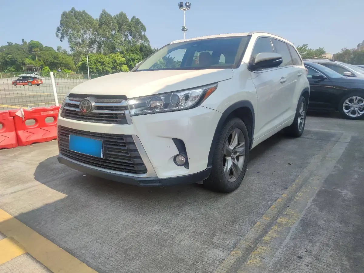 2018 Toyota Highlander 2.0T 220HP L4 6AT
