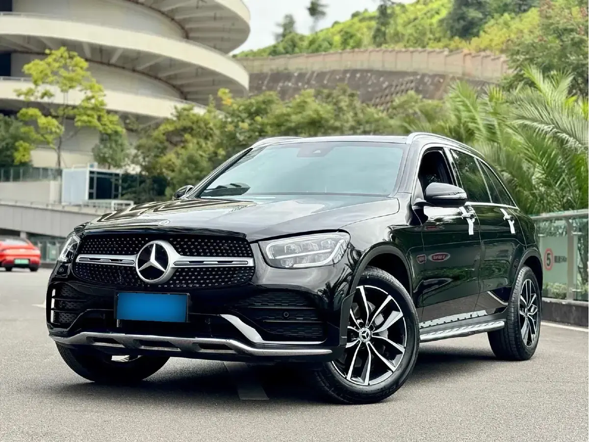 2022 Mercedes-Benz GLC Class 2.0T 258HP L4 9AT