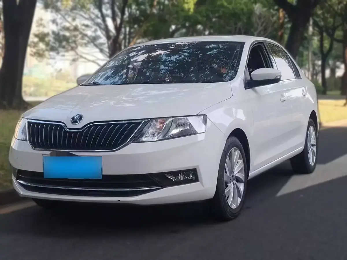 2018 Skoda Rapid 1.6L 110HP L4 5MT