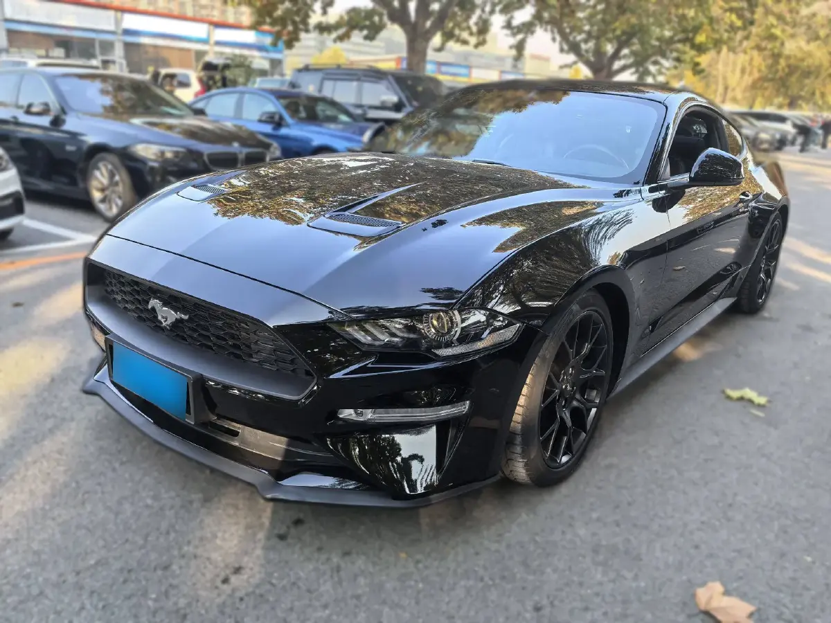 2021 Ford Mustang 2.3T 299HP L4 10AT