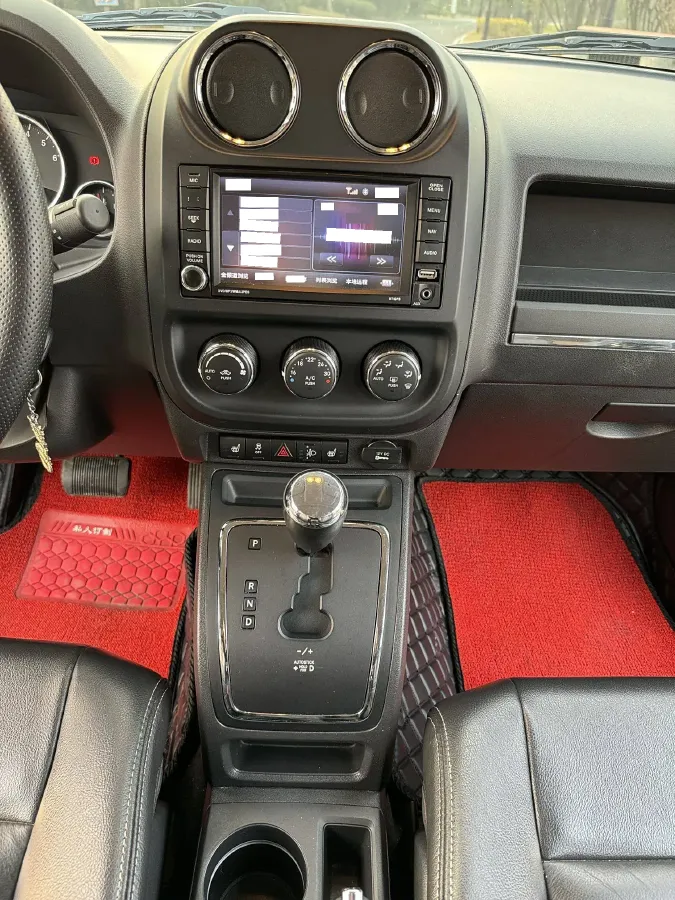 2014 Jeep Patriot 2.4L 170HP L4 6AT,autocango,china used car exporter,china ev exporter,chinese used car exporter,chinese used ev exporter