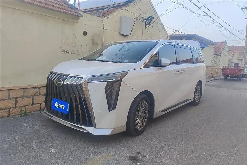 2023 GAC Trumpchi M8 2.0T 252HP L4 8AT