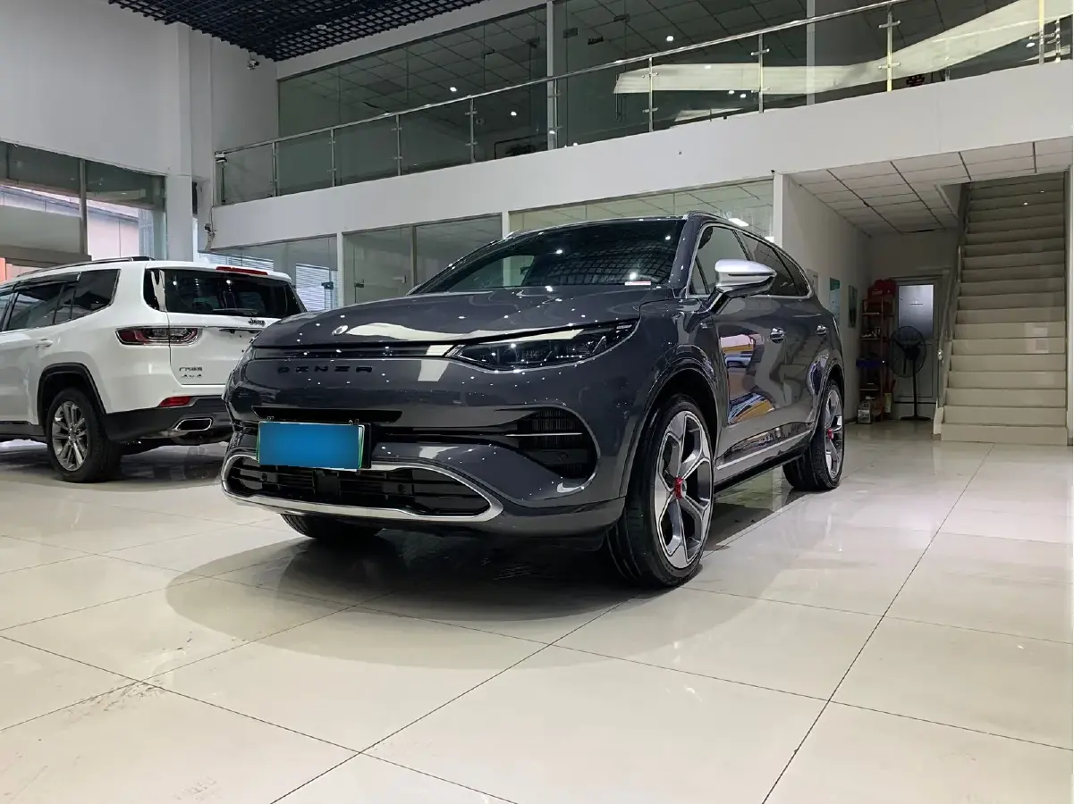 2020 Denza X 2.0T 192HP L4 6DCT PHEV 24KWH