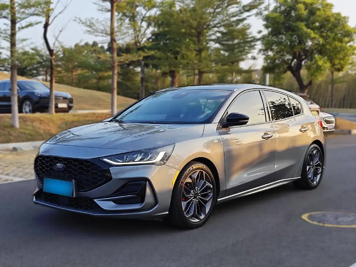 2022 Ford Focus 1.5T 177HP L4 6AT