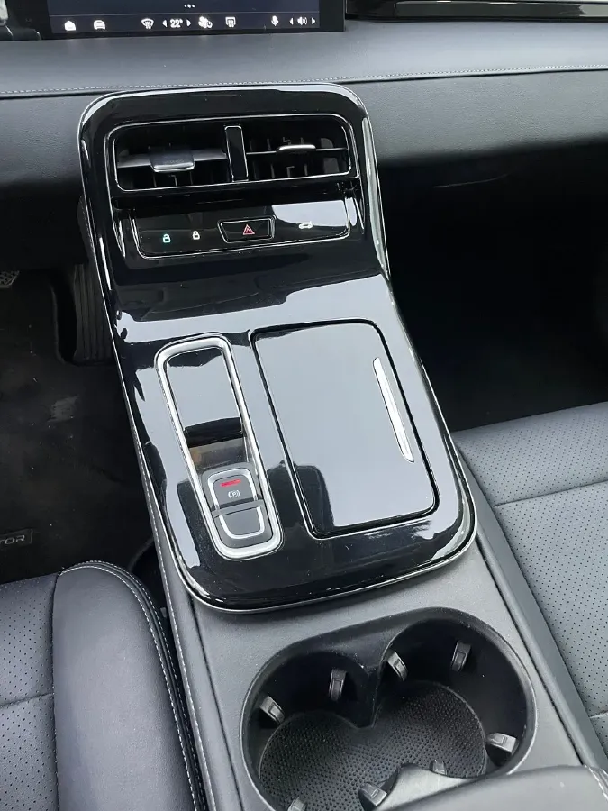 2019 Leapmotor S01 BEV 35.6KWH,autocango,china used car exporter,china ev exporter,chinese used car exporter,chinese used ev exporter