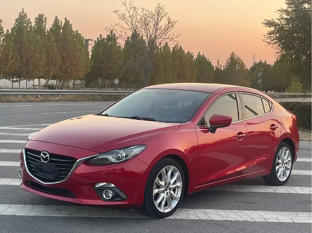 2016 Mazda 3 Axela 2.0L 158HP L4 6AT