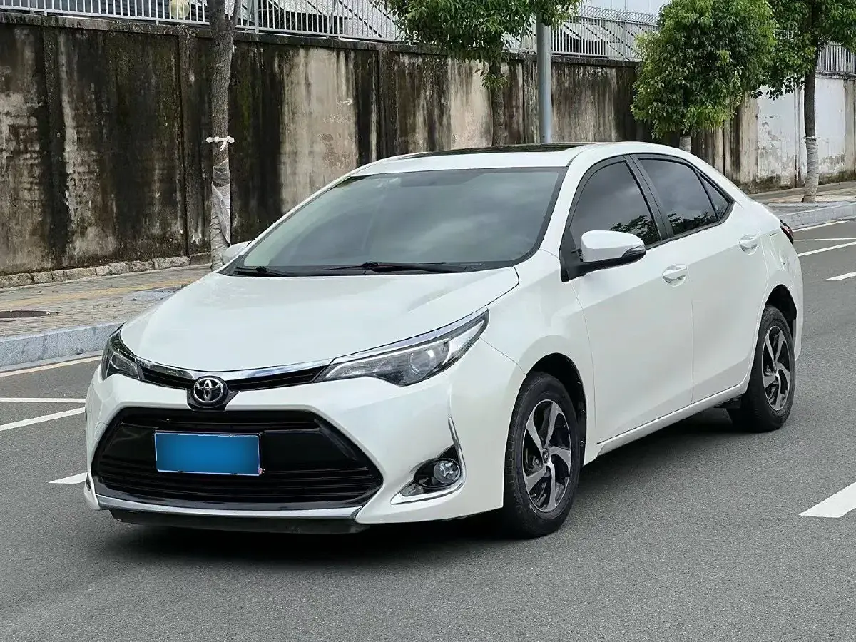 2017 Toyota Levin 1.2T 116HP L4 CVT