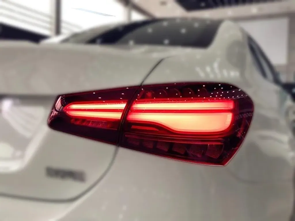 2023 Mercedes-Benz A Class 1.3T 136HP L4 7DCT,autocango,china used car exporter,china ev exporter,chinese used car exporter,chinese used ev exporter