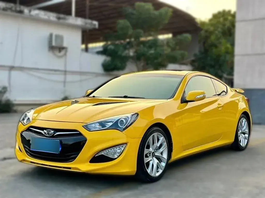 2012 Hyundai Rohens-Coupe 2.0T 260HP L4 8AT