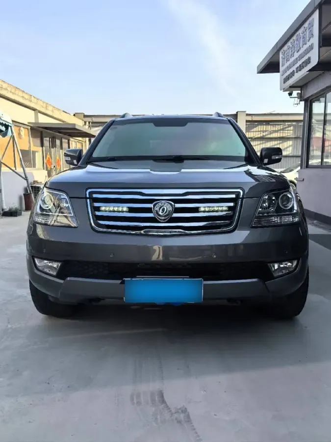 2015 Kia Borrego 3.8L 275HP V6 5AT,autocango,china used car exporter,china ev exporter,chinese used car exporter,chinese used ev exporter