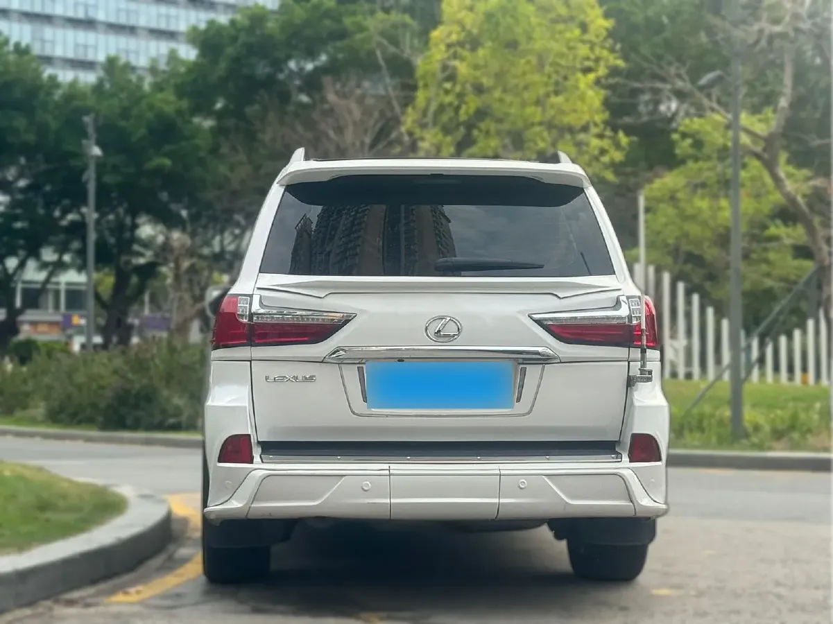 2009 Lexus LX 5.7L 367HP V8 6AT,autocango,china used car exporter,china ev exporter,chinese used car exporter,chinese used ev exporter