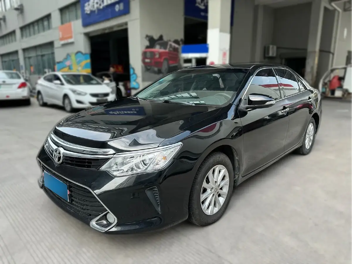2016 Toyota Camry 2.0L 167HP L4 6AT