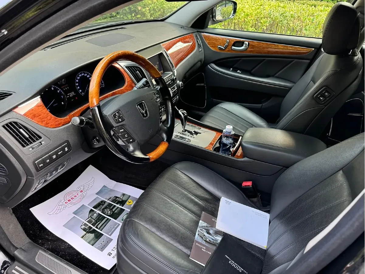 2012 Hyundai Equus 5.0L 430HP V8 8AT,autocango,china used car exporter,china ev exporter,chinese used car exporter,chinese used ev exporter