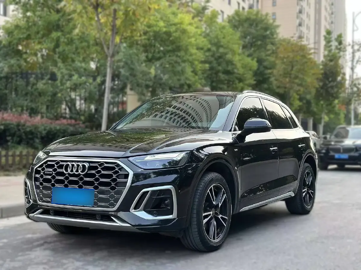 2021 Audi Q5L 2.0T 190HP L4 7DCT
