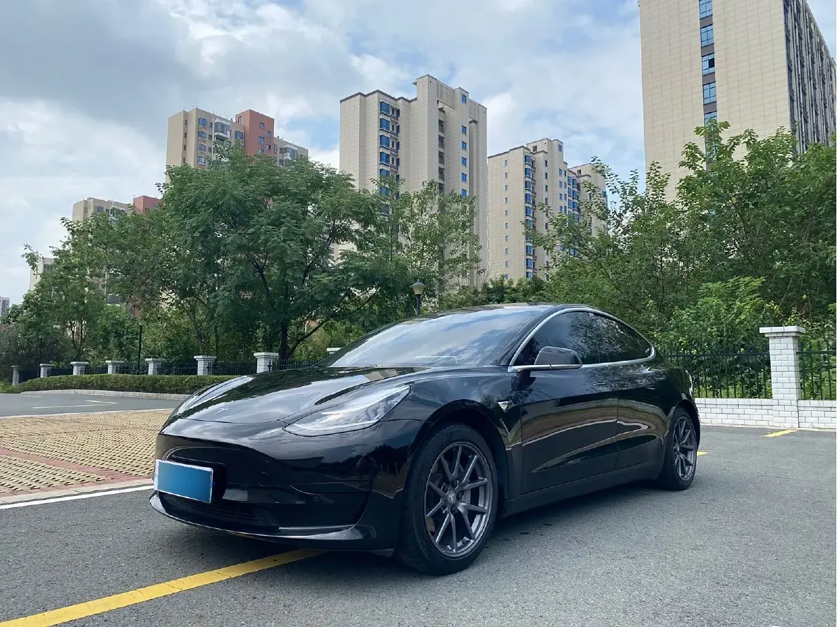 2021 Tesla Model 3 BEV 55KWH