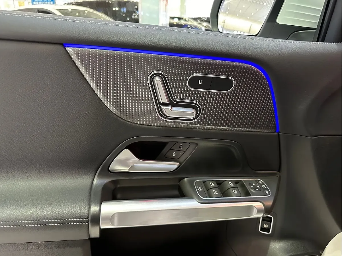 2023 Mercedes-Benz EQB Class BEV 73.5KWH,autocango,china used car exporter,china ev exporter,chinese used car exporter,chinese used ev exporter