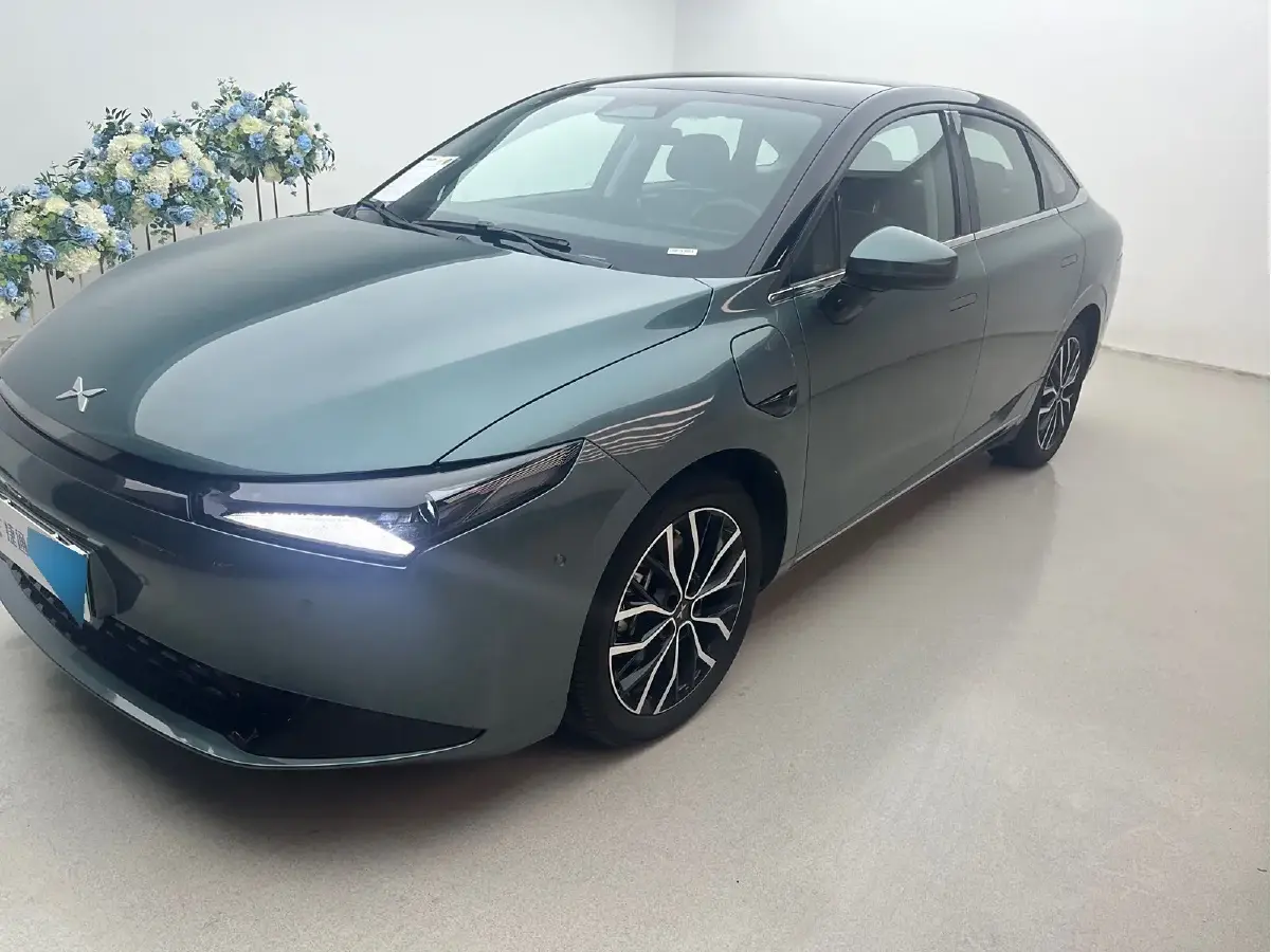 2024 Xpeng P5 BEV 55.4KWH