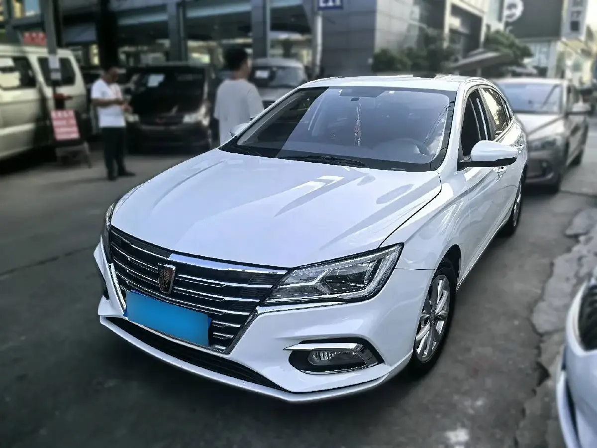 2019 Roewe i5 1.5L 120HP L4 CVT