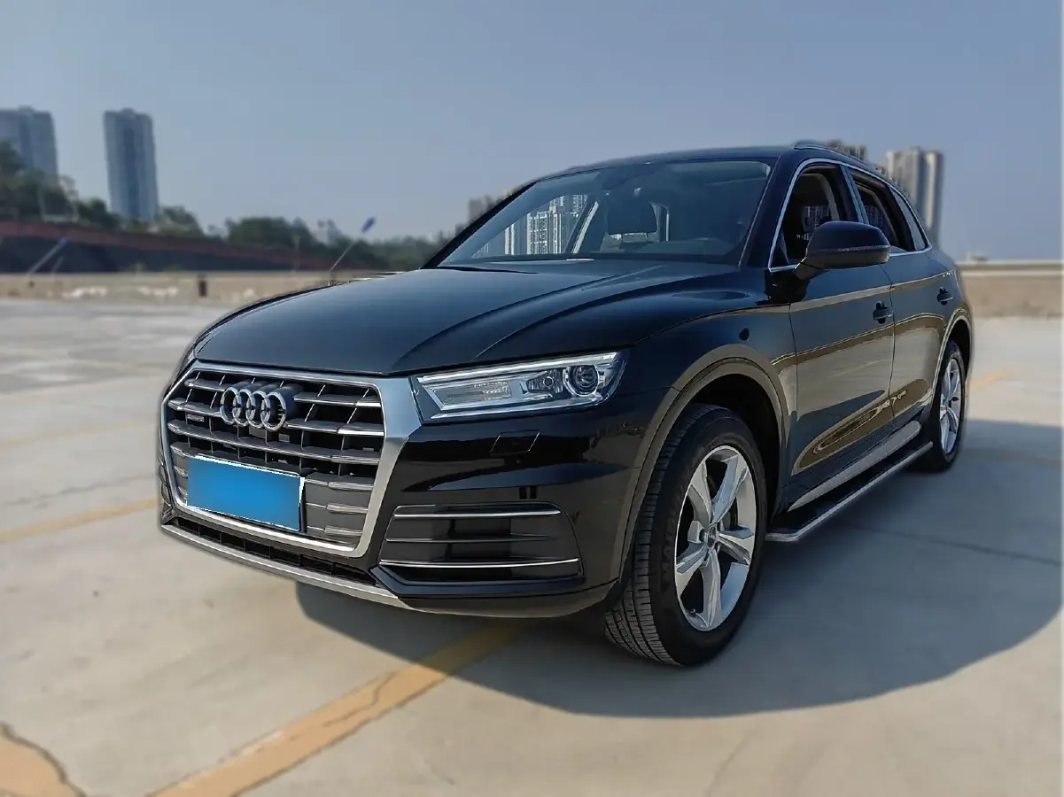2020 Audi Q5L 2.0T 190HP L4 7DCT