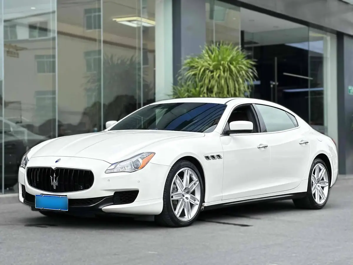 2015 Maserati Quattroporte 3.0T 409HP V6 8AT