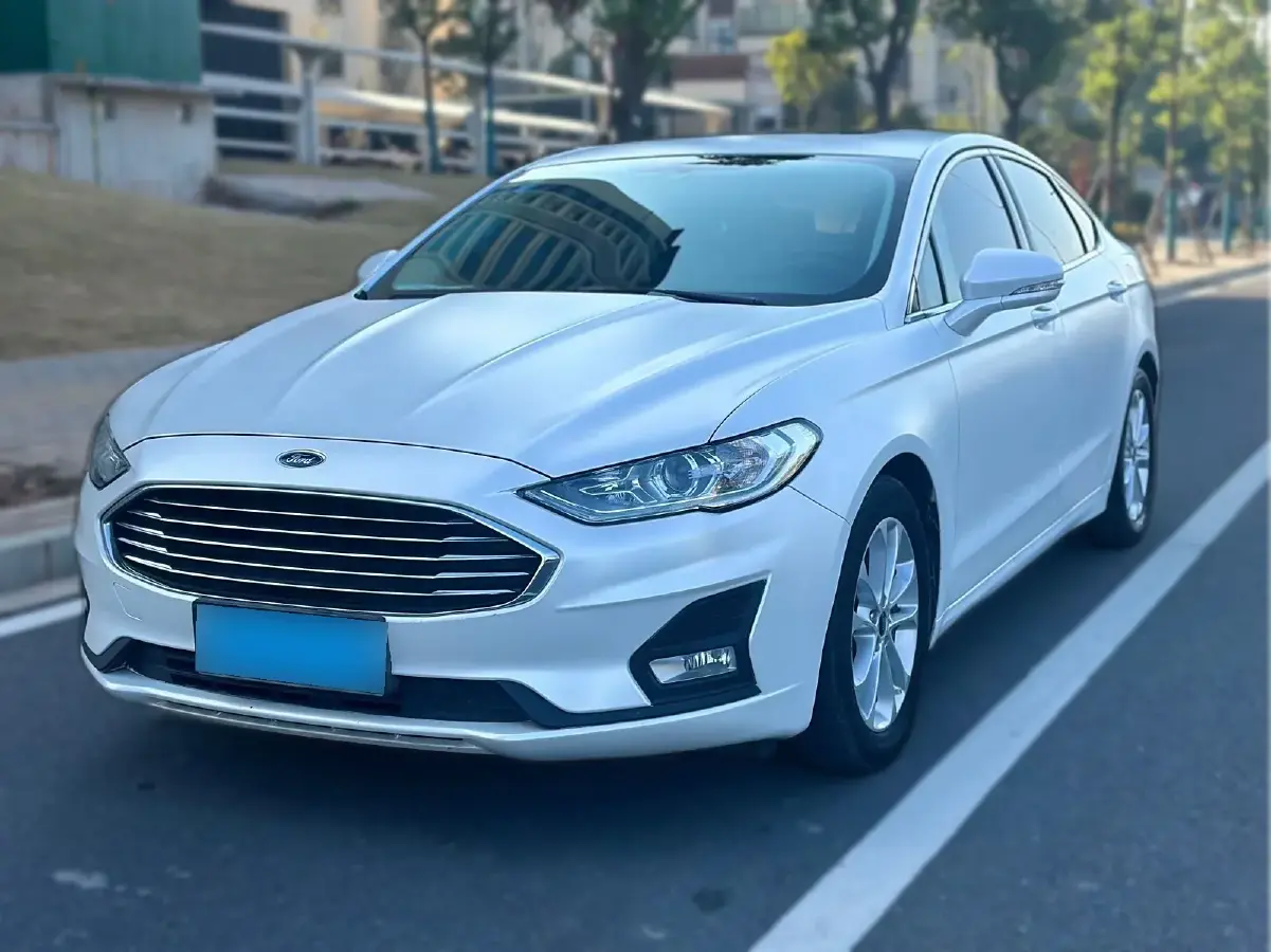 2018 Ford Mondeo 2.0T 204HP L4 6AT