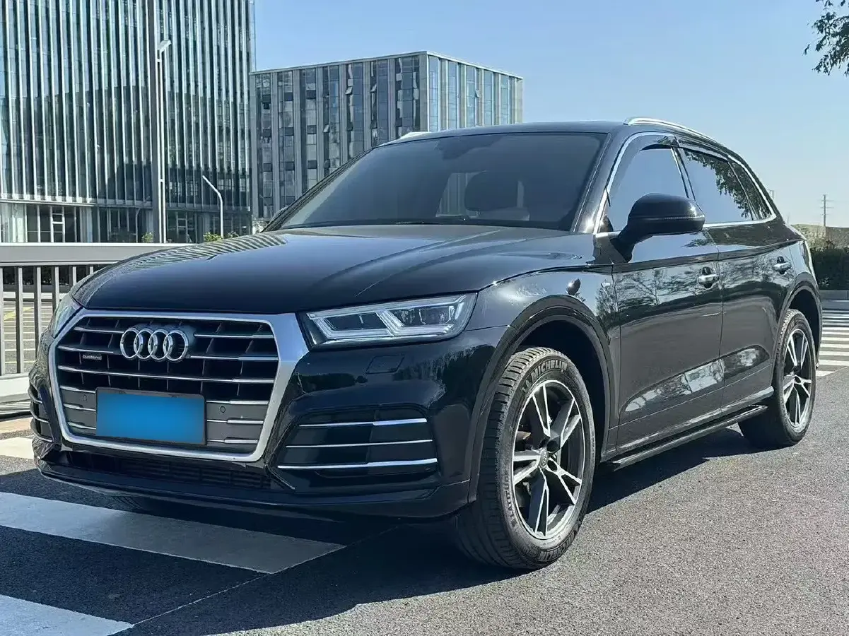 2018 Audi Q5L 2.0T 190HP L4 7DCT