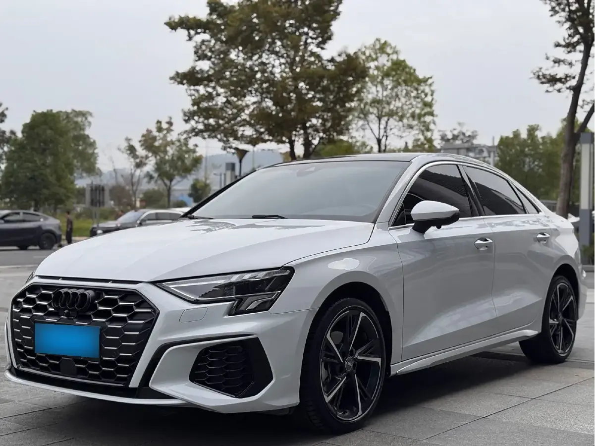 2022 Audi A3 1.4T 150HP L4 7DCT