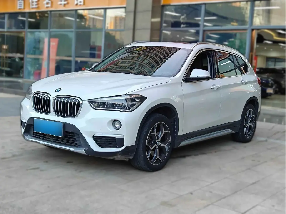 2019 BMW X1 2.0T 192HP L4 8AT