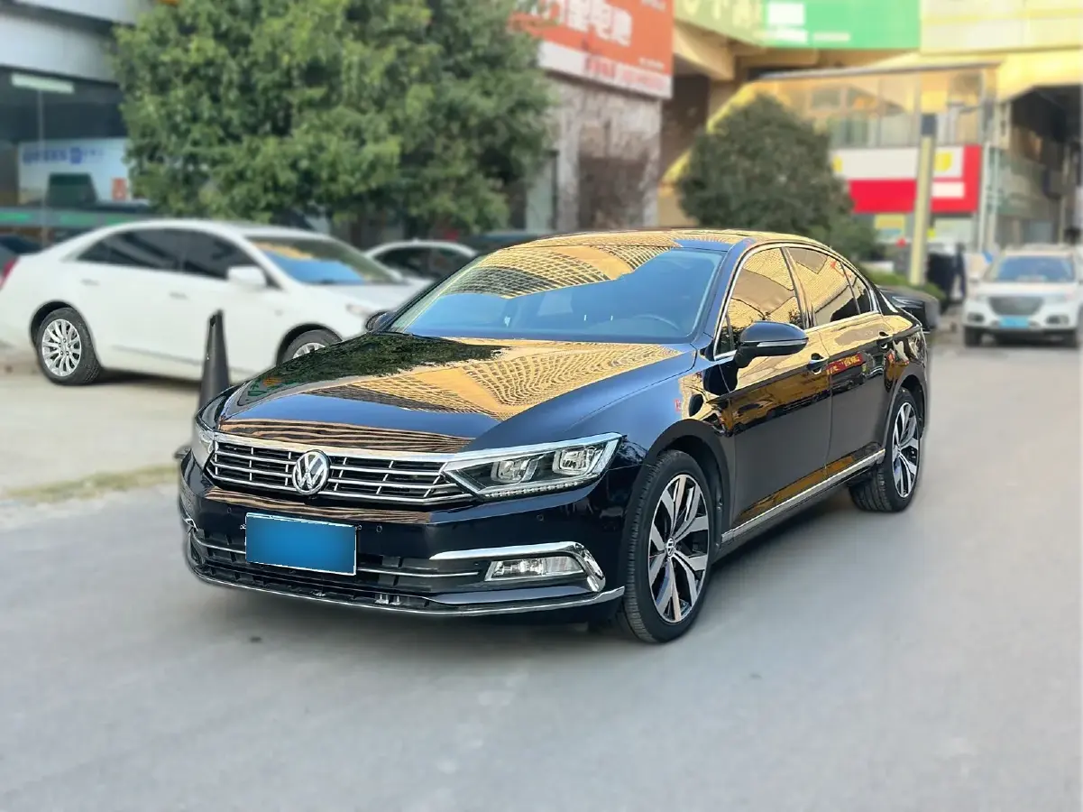 2019 Volkswagen Magotan 2.0T 186HP L4 7DCT