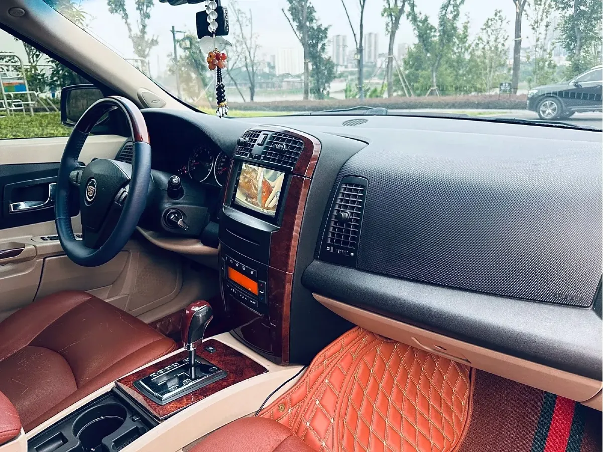 2006 Cadillac SRX 3.6L 255HP V6 5AT,autocango,china used car exporter,china ev exporter,chinese used car exporter,chinese used ev exporter