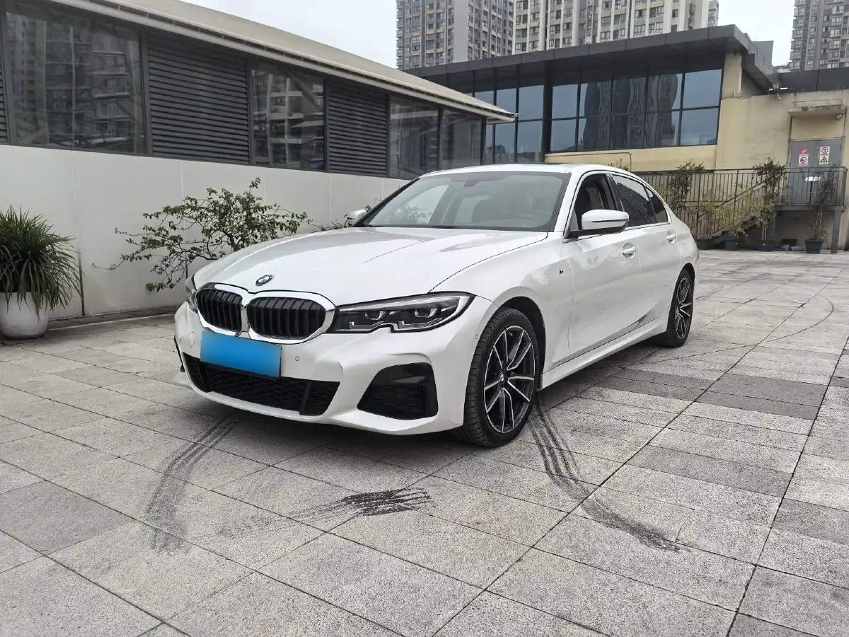 2021 BMW 3 Series 2.0T 156HP L4 8AT