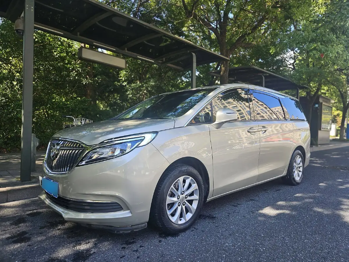 2017 Buick GL8 2.0T 260HP L4 6AT