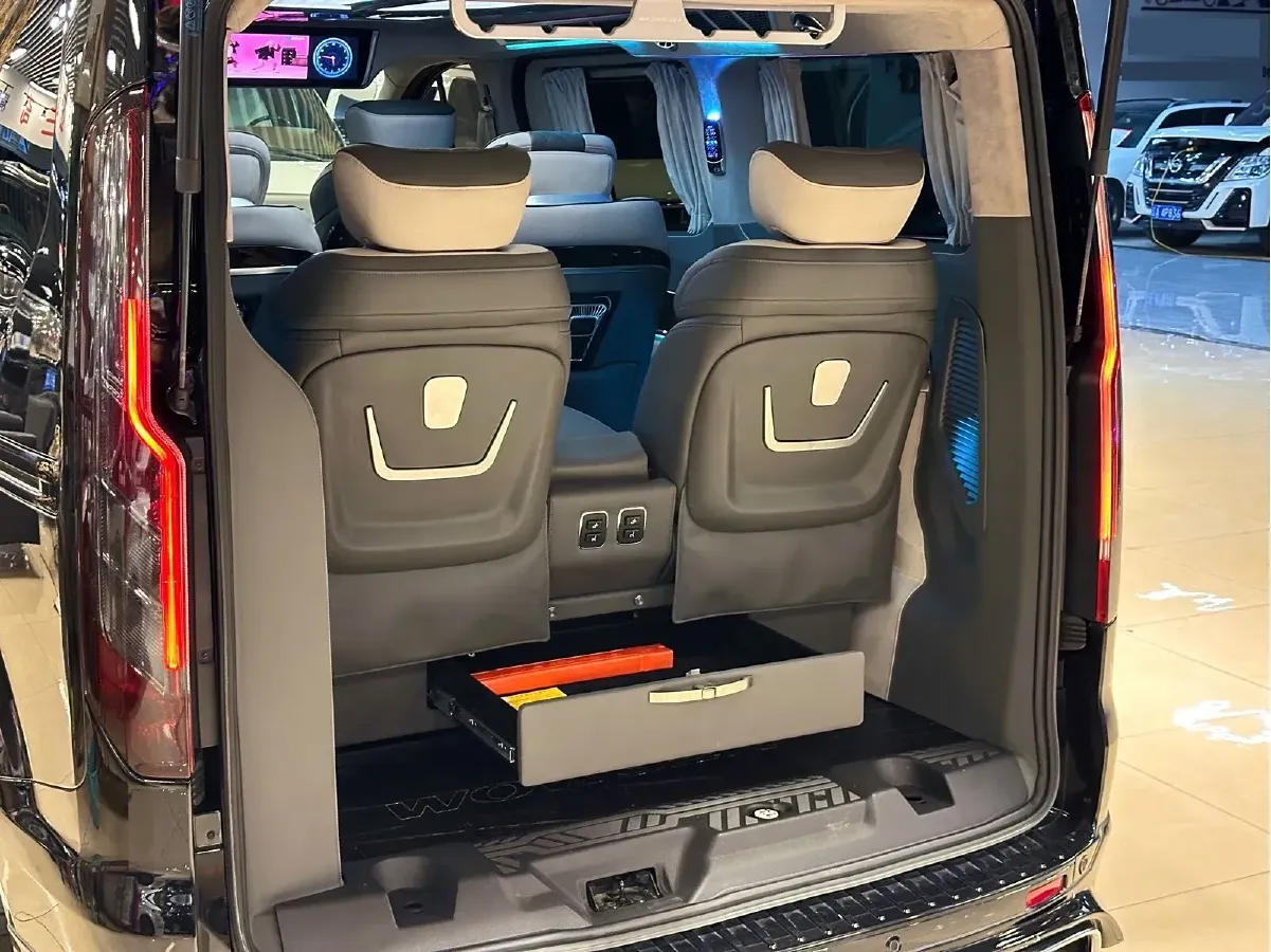 2022 JunTian HeiWuShi Youth 2.0T 203HP L4 6AT,autocango,china used car exporter,china ev exporter,chinese used car exporter,chinese used ev exporter