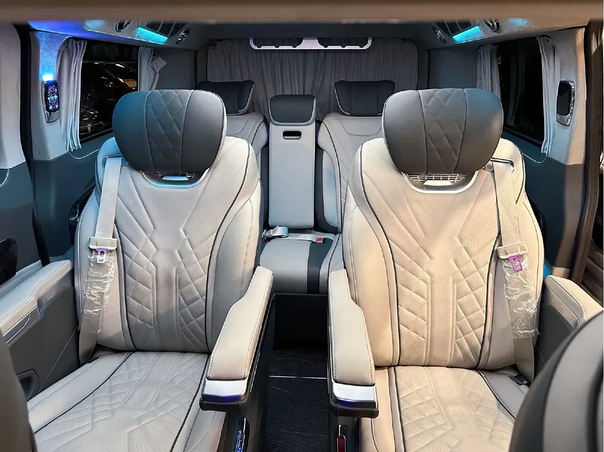 2022 JunTian HeiWuShi Youth 2.0T 203HP L4 6AT,autocango,china used car exporter,china ev exporter,chinese used car exporter,chinese used ev exporter