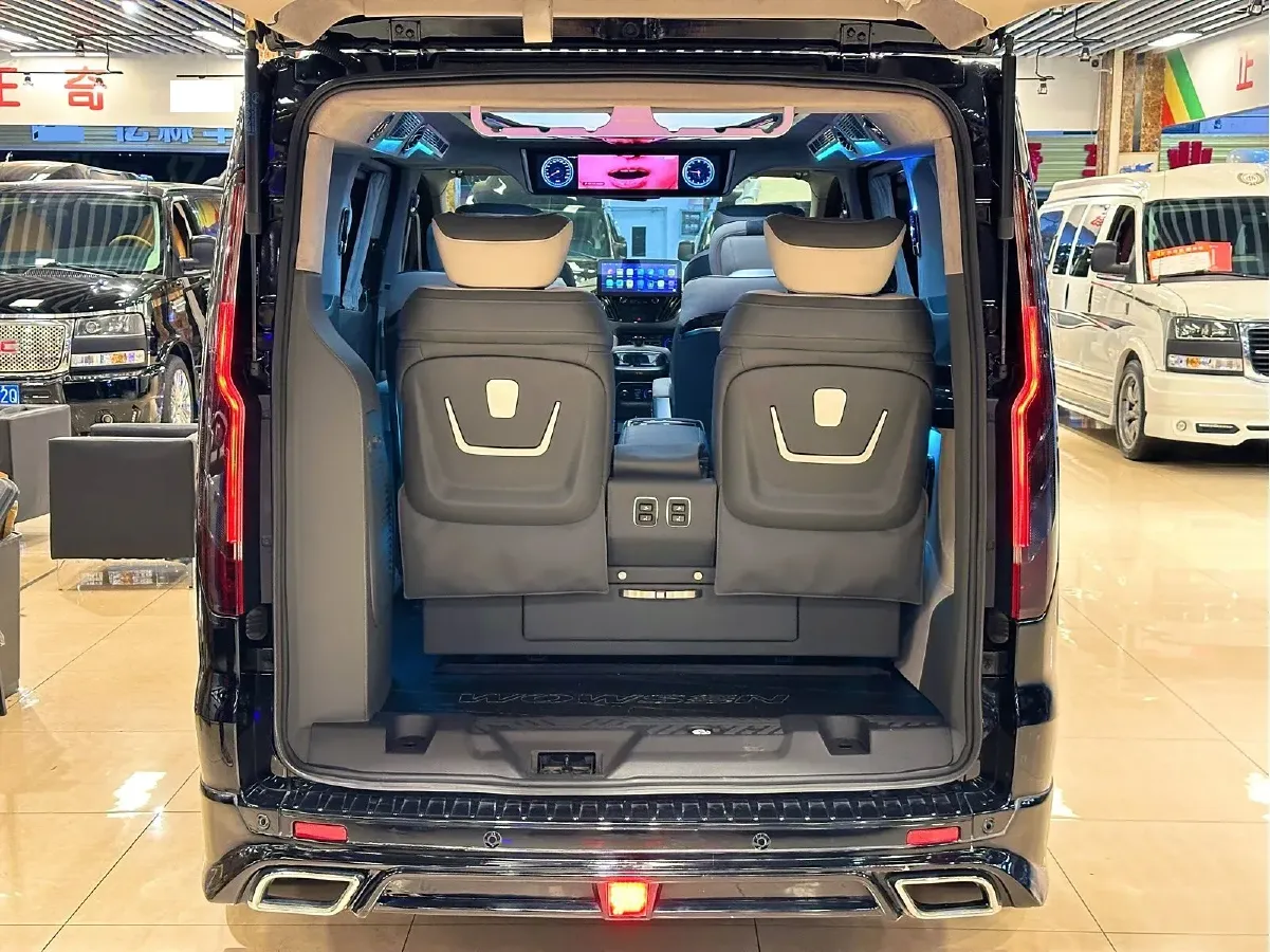 2022 JunTian HeiWuShi Youth 2.0T 203HP L4 6AT,autocango,china used car exporter,china ev exporter,chinese used car exporter,chinese used ev exporter