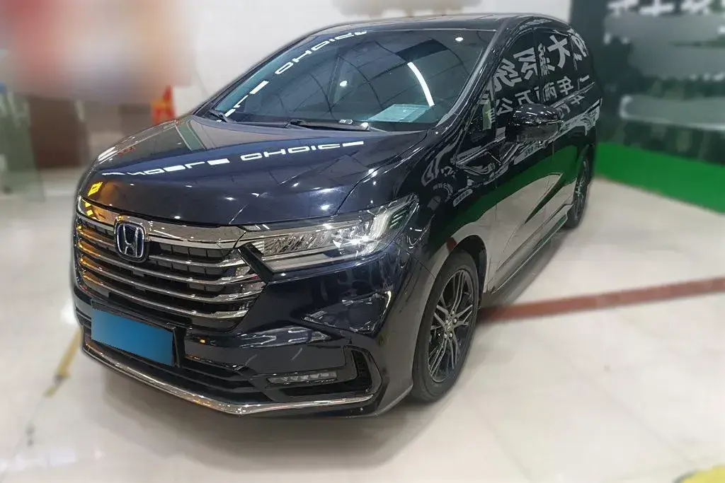 2022 Honda Odyssey 2.0L 146HP L4 E-CVT Hybrid