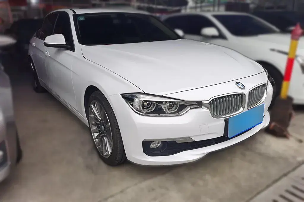 2019 BMW 3 Series 2.0T 184HP L4 8AT