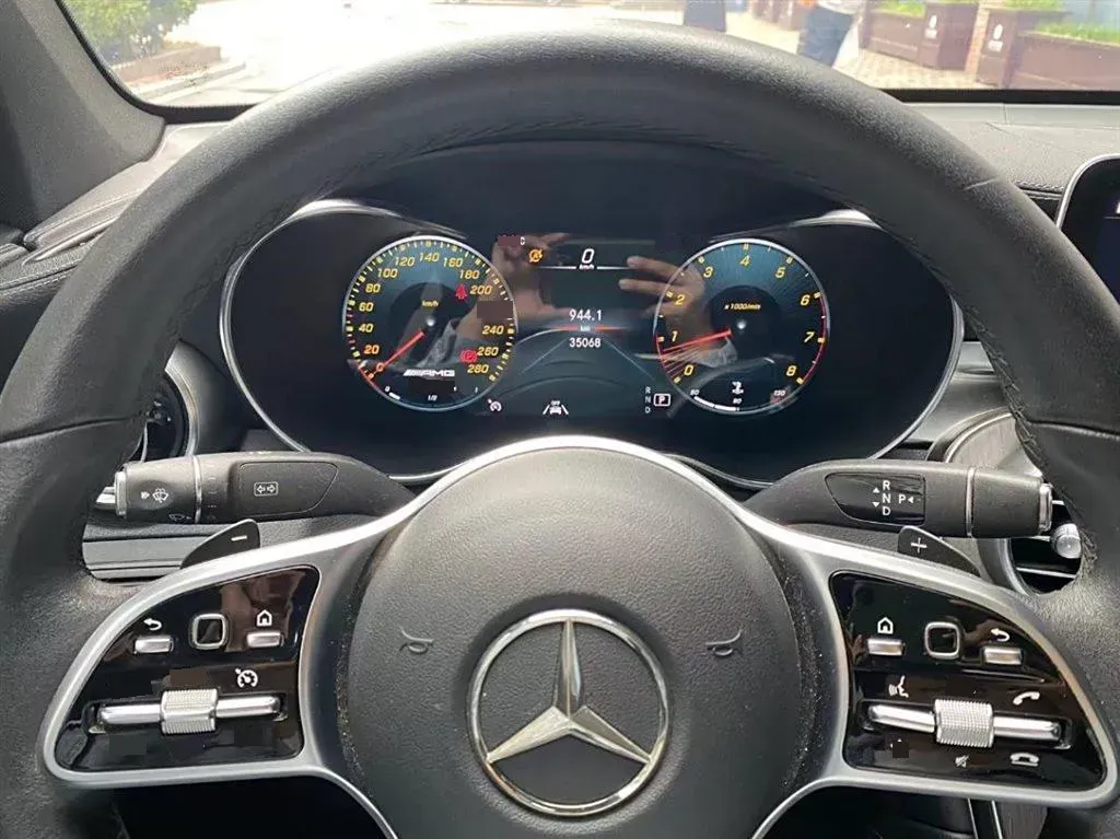 2020 Mercedes-Benz GLC Coupe 2.0T 258HP L4 9AT,autocango,china used car exporter,china ev exporter,chinese used car exporter,chinese used ev exporter