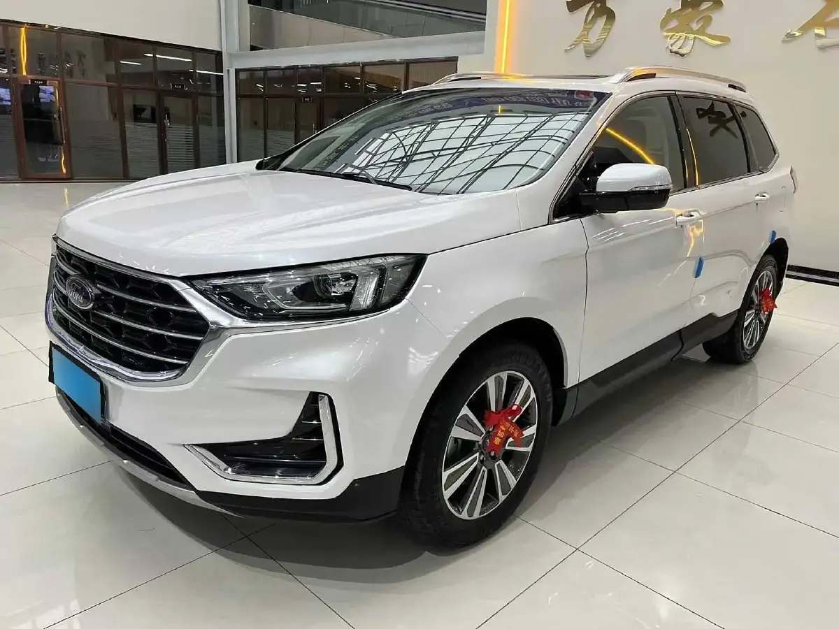 2020 Ford Edge 2.0T 245HP L4 8AT