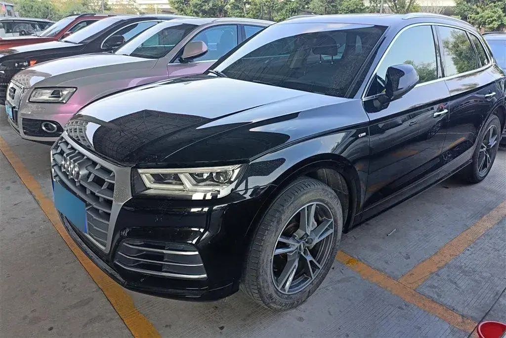 2018 Audi Q5L 2.0T 190HP L4 7DCT