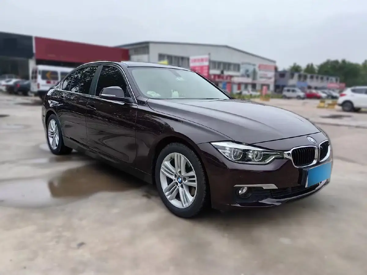 2016 BMW 3 Series 2.0T 184HP L4 8AT