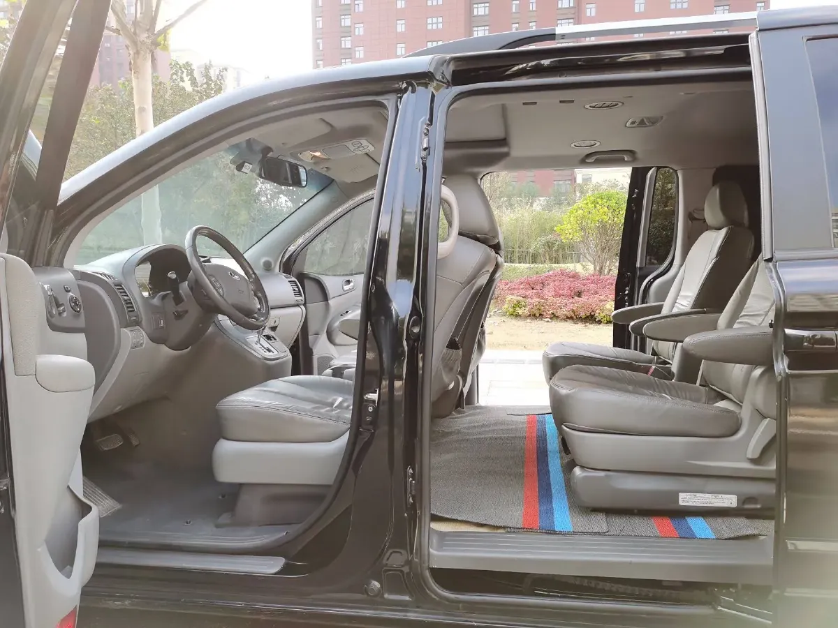 2013 Kia VQ 2.2T 197HP L4 6AT,autocango,china used car exporter,china ev exporter,chinese used car exporter,chinese used ev exporter