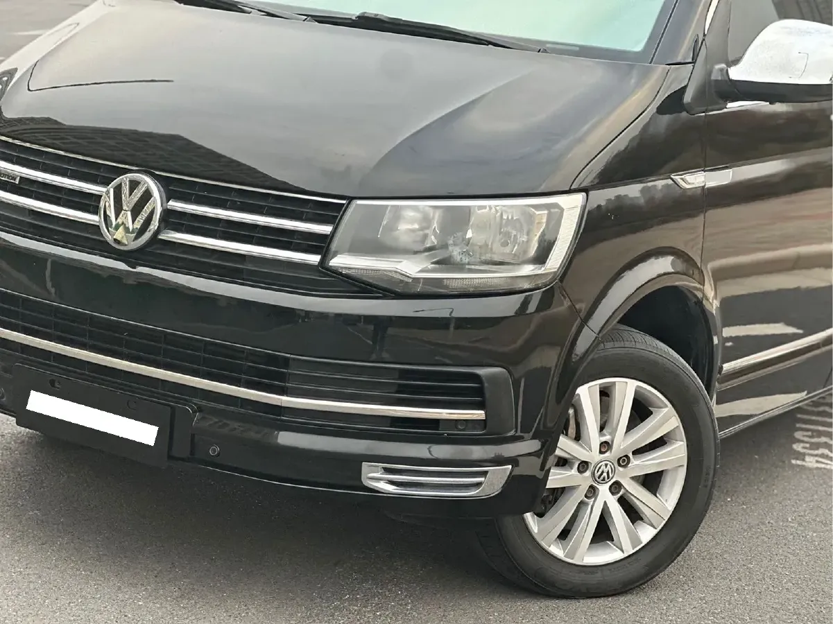 2017 Volkswagen Caravelle 2.0T 204HP L4 7DCT,autocango,china used car exporter,china ev exporter,chinese used car exporter,chinese used ev exporter